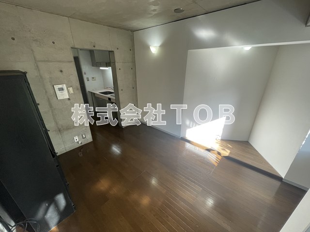 居室・リビング　※別号室同間取り参考写真です。
