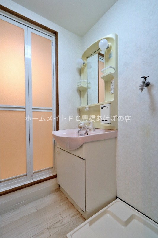 洗面設備　同型別部屋写真