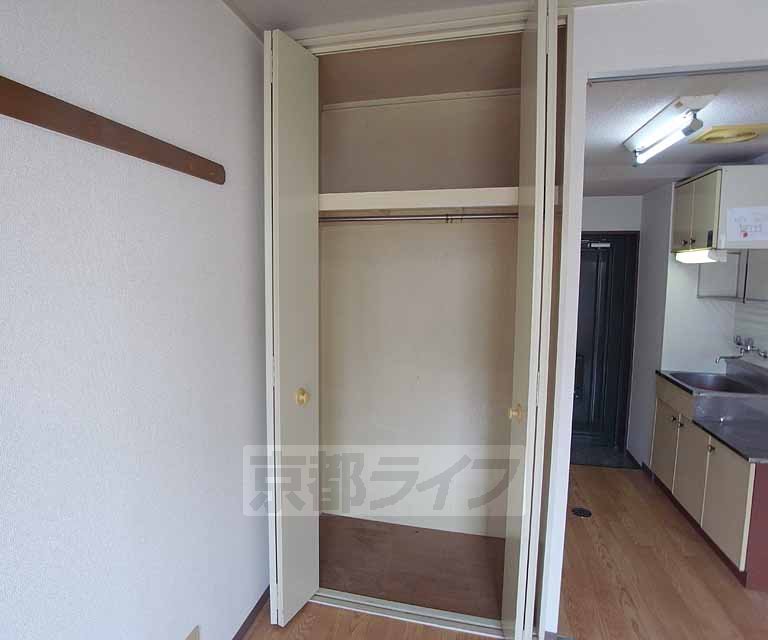 収納　収納はクローゼットになっているので、服の収納が楽そうです。
