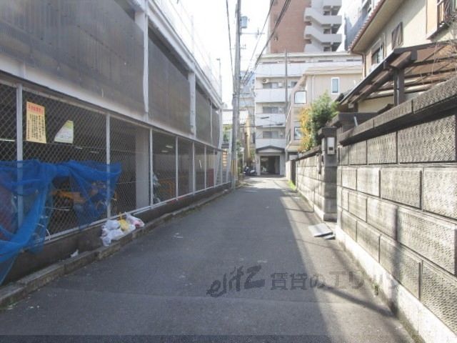 その他設備　前面道路