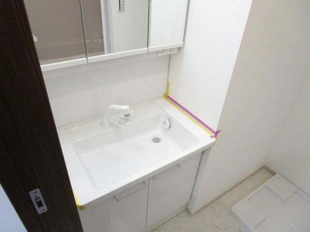 洗面設備　※参考写真