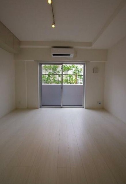 居室・リビング　別部屋同仕様タイプ