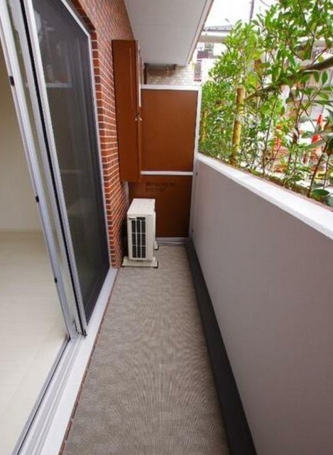バルコニー　別部屋同仕様タイプ