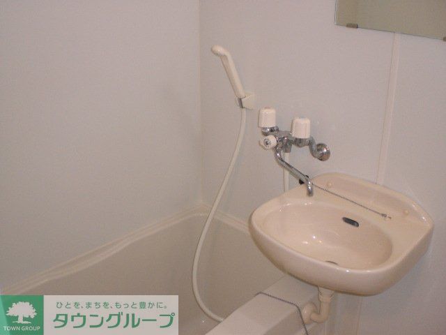 バス・シャワールーム　風呂トイレ別