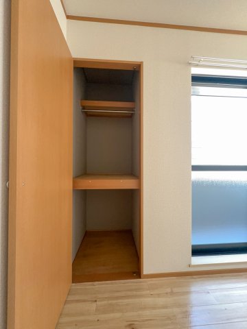 収納　別タイプのお部屋の写真です