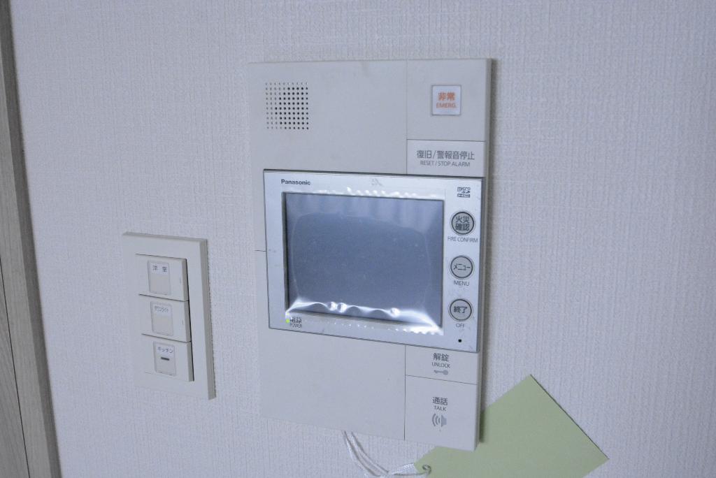セキュリティ　カメラ付インターホン