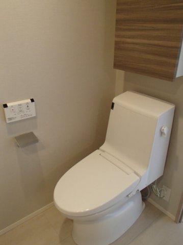 トイレ　別部屋参考写真