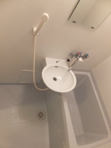 バス・シャワールーム　浴室換気乾燥機付き
