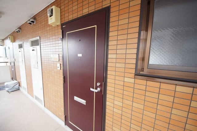 エントランス　★お問い合わせはタウンハウジングまで★
