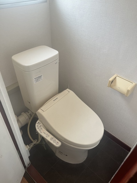 トイレ　※前回募集時の写真です