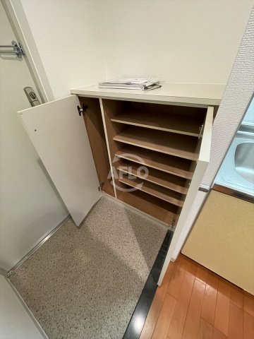 収納　ウィスタリア京橋　シューズボックス