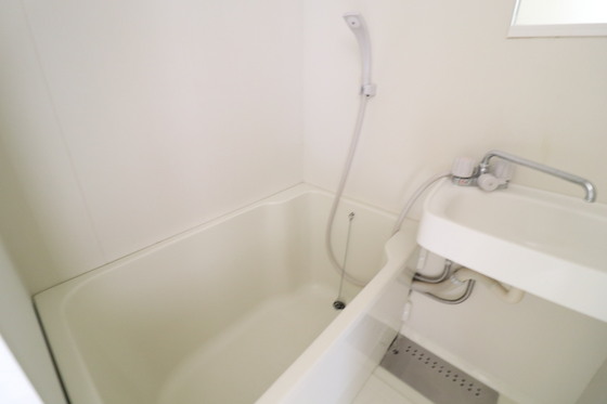 洗面設備　※別部屋のお写真です。