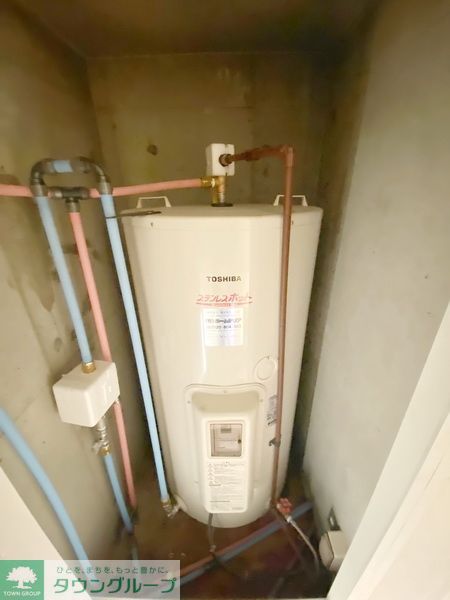 その他設備　電気温水器