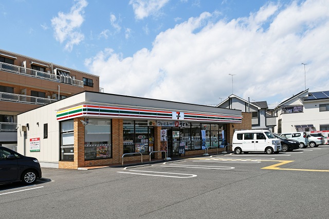 コンビニ　セブン-イレブン神戸南別府１丁目店（コンビニ）まで167m