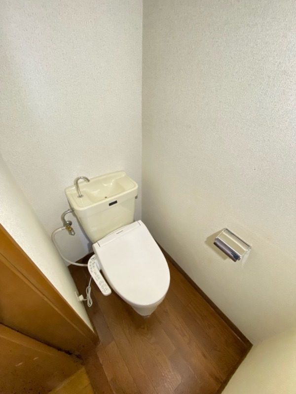 トイレ　※他部屋参考写真