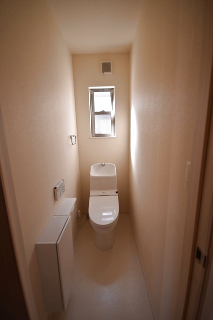 トイレ　＊参考写真＊２Ｆトイレ