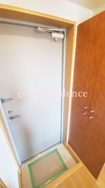 玄関　【ペットと暮らせるお部屋♪】設備充実で人気のお部屋！！