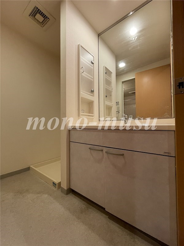 洗面設備　別部屋参考写真