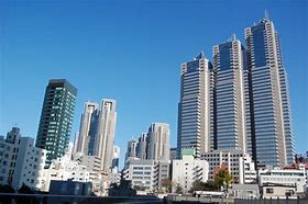 ショッピングセンター　新宿パークタワー（ショッピングセンター）まで438m