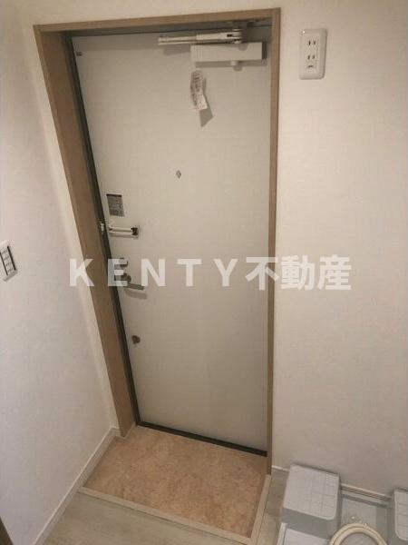 玄関　収納もある玄関です