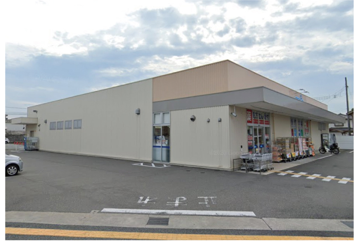 ドラックストア　ウエルシア加古川粟津店（ドラッグストア）まで400m