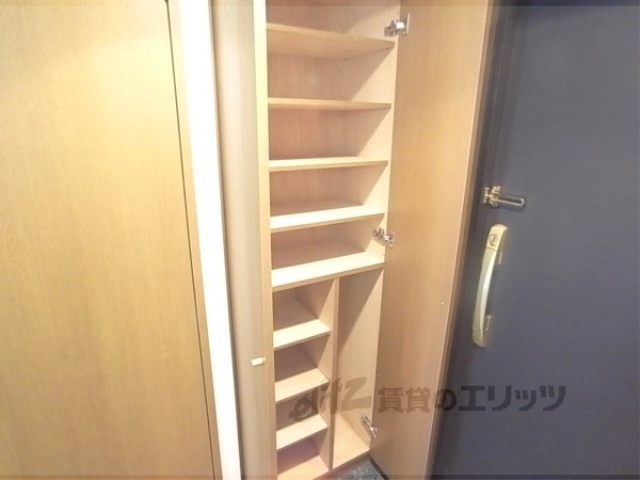 収納　下駄箱