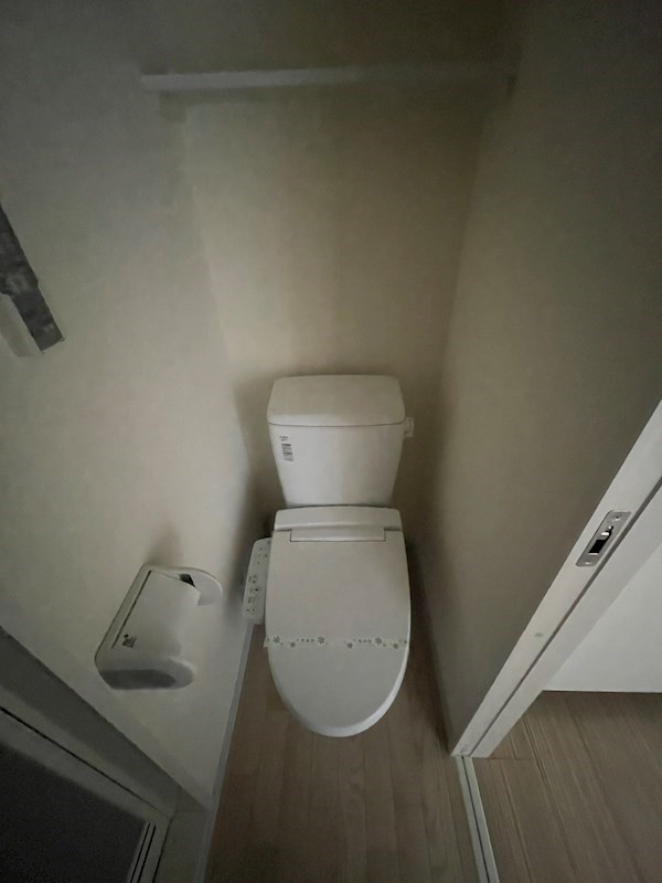 トイレ　※他のお部屋です、ご参考までに