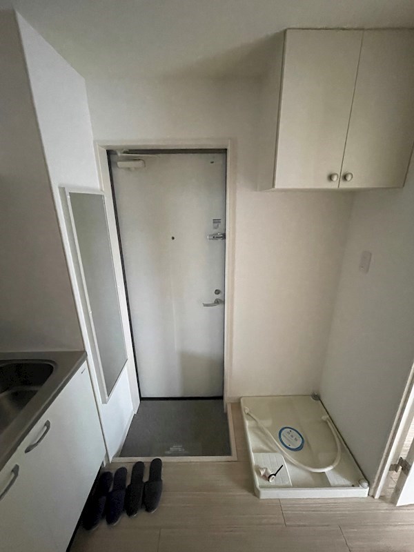 玄関　※他のお部屋です、ご参考までに