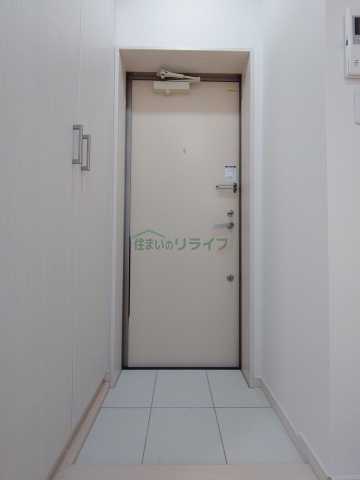 玄関　WASEDA GARDENS