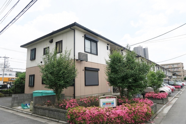 建物外観　南向き！日当良好！