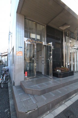 エントランス　メイプルヒルズ滝野川　北区滝野川2
