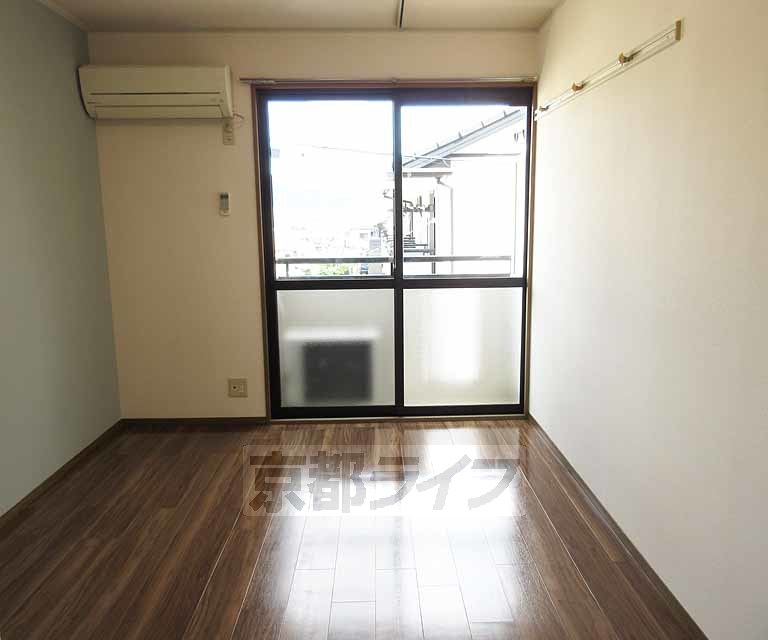 居室・リビング　綺麗なお部屋です・