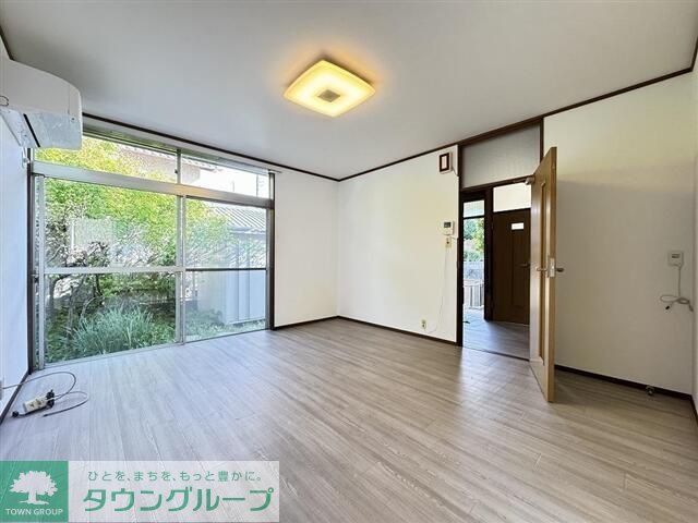 居室・リビング　お問合せはタウンハウジングまで！※現地待合わせ相談可能