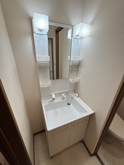 洗面設備　★同建物別号室の参考写真です★