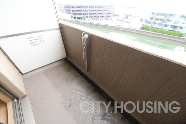バルコニー　※同タイプ部屋の写真です。