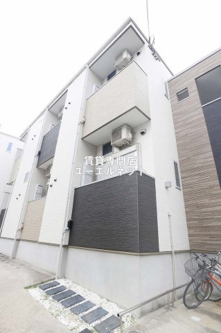 建物外観　シンプルで洗練されたデザインが毎日の暮らしに心地よさをプラス