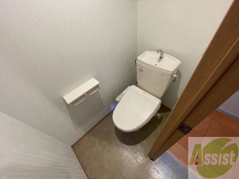 トイレ　トイレです。ウォシュレット付を探している方、おすすめです！