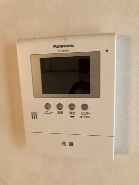 セキュリティ　モニター付きインターホン