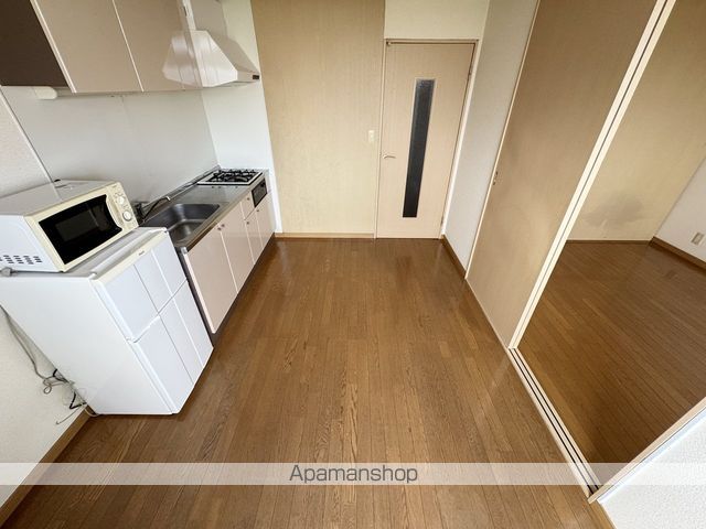 ＪＲ鹿児島本線 筑後船小屋駅 徒歩25分 3階建 築31年の居間写真