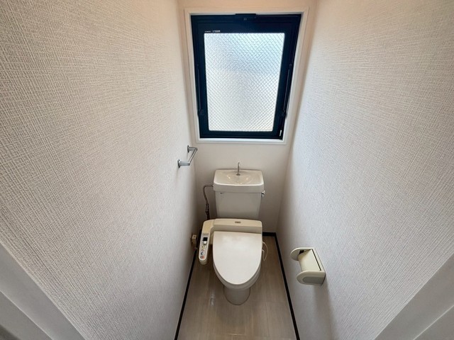 トイレ　他号室の写真です