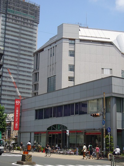 銀行　三菱東京ＵＦＪ銀行天満支店天神橋（銀行）まで292m