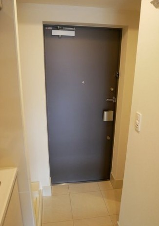 玄関　落ち着いた玄関です