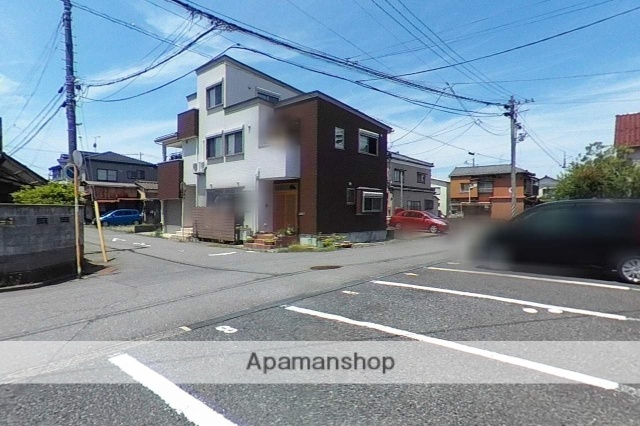 その他　側面道路（その他）まで0m