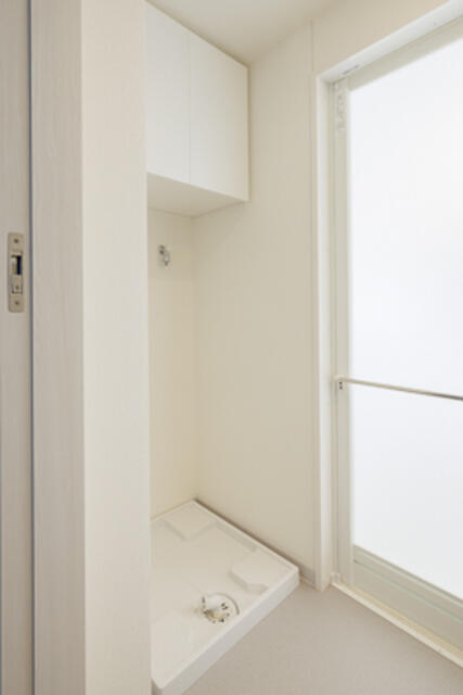 洗面設備　※写真は同タイプ住戸です。