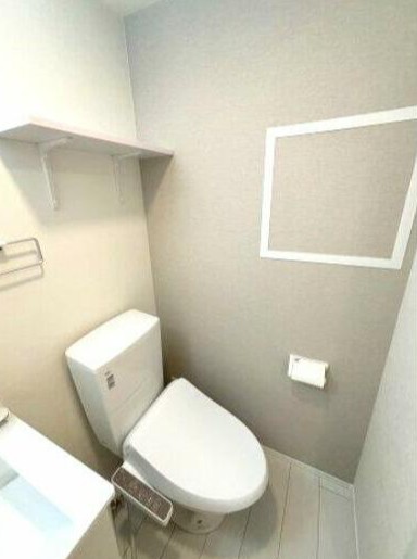 トイレ　※こちらの写真は他部屋参考写真です