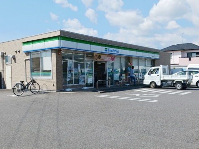 コンビニ　ファミリーマート 岡崎筒針店（コンビニ）まで500m