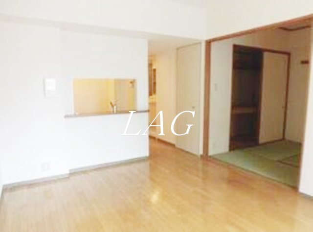 居室・リビング　洋室のお部屋です。