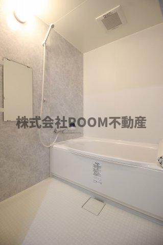 バス・シャワールーム　お風呂で日々の疲れを落としましょう