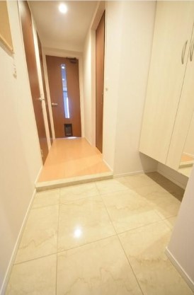 玄関　別タイプ部屋　参考写真です