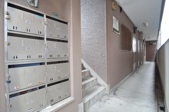 エントランス　建物の内部です